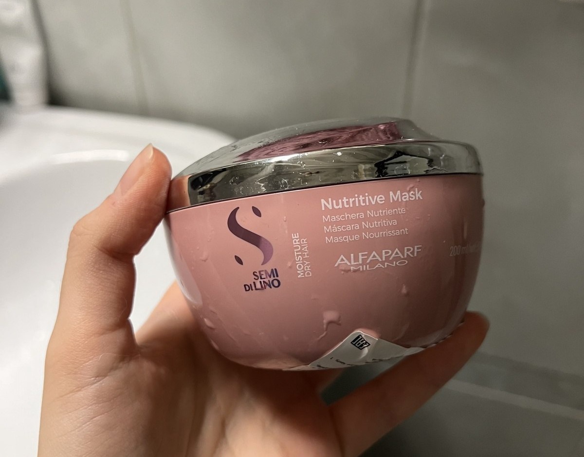 Alfaparf Semi Di Lino Moisture Nutritive Mask — розовая круглая банка питательной маски