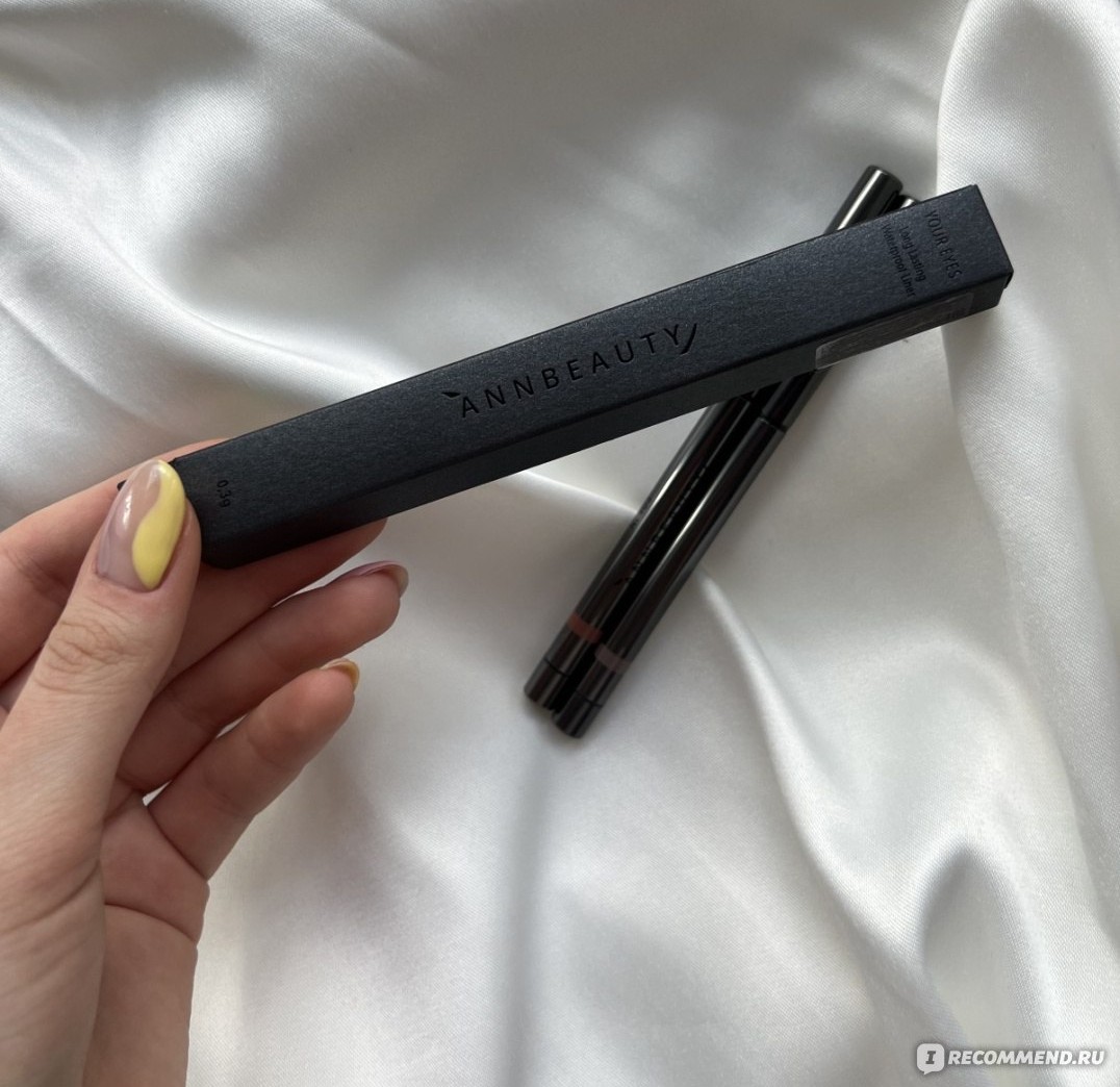 Annbeauty Your Eyes карандаши для глаз оттенки 103 и 104 — красно-коричневый и шоколадный с блёстками