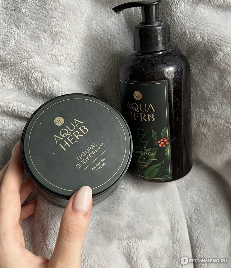 Aquaherb Карельский чай и ваниль крем для тела — чёрная банка