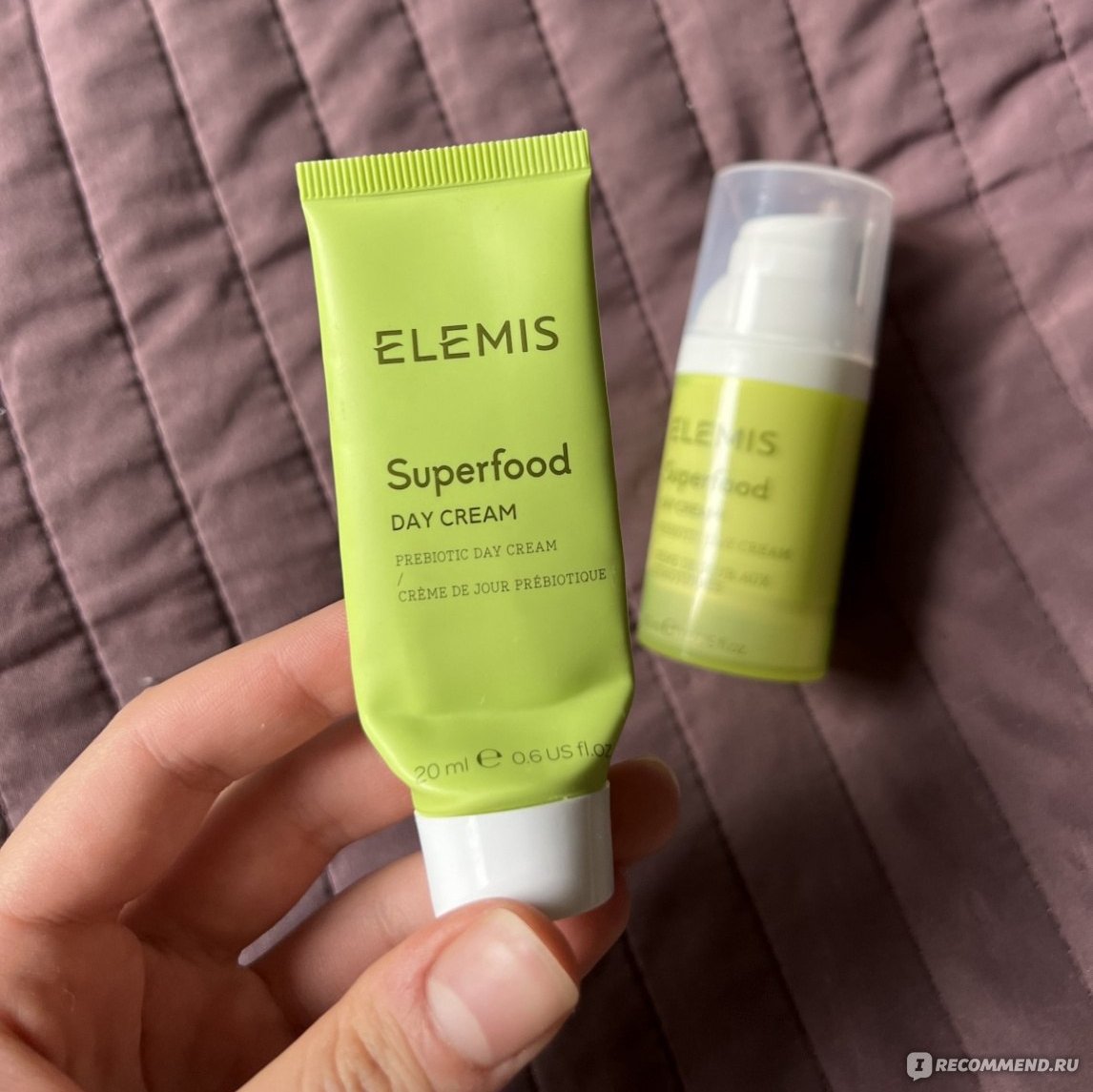 Elemis Superfood Day Cream — зелёный тюбик 20 мл, пробиотический дневной крем