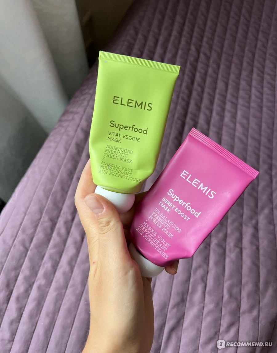 Elemis Superfood Vital Veggie Mask — зелёный тюбик и Berry Boost розовый