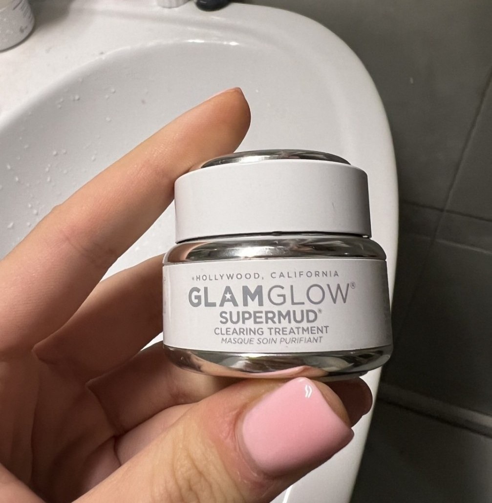 GlamGlow Supermud Clearing Treatment — белая баночка