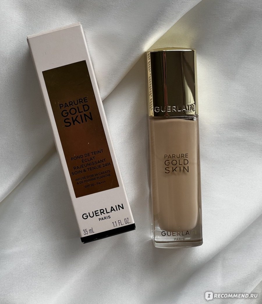 Guerlain Parure Gold Skin SPF 20 PA+++ — флакон тонального крема с золотой крышкой рядом с коробкой