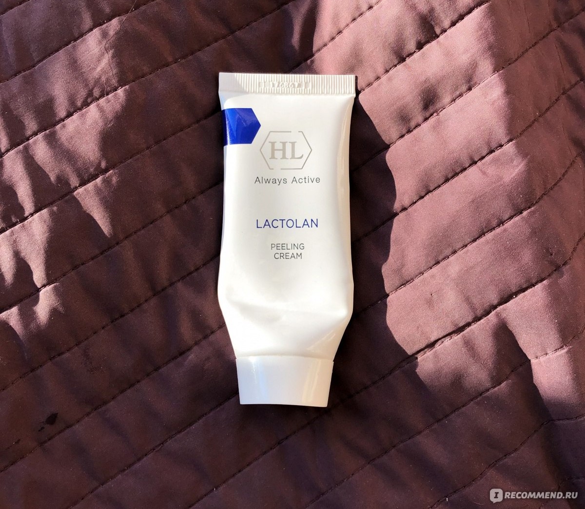 Holy Land Lactolan Peeling Cream — тюбик маски-пилинга с молочной кислотой
