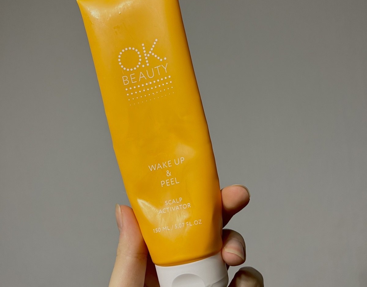 OK Beauty Wake Up & Peel — жёлтый тюбик скальп-активатора пилинга для кожи головы
